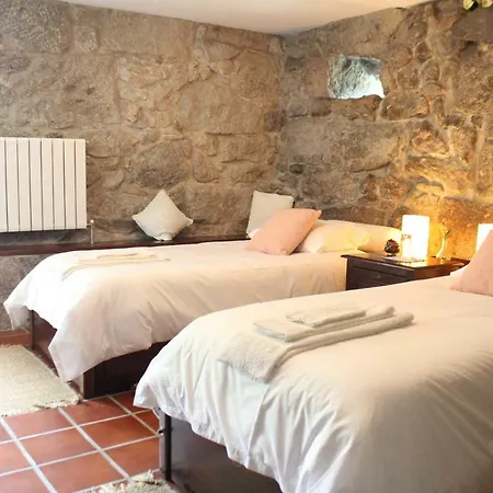 Quinta De Favaes 帕雷迪什迪科拉