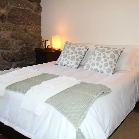 Quinta De Favaes 帕雷迪什迪科拉