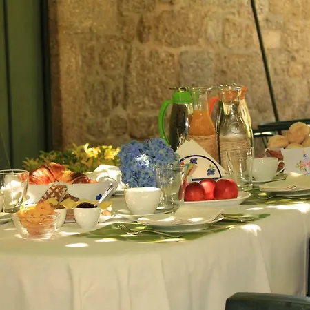 Quinta De Favaes * 帕雷迪什迪科拉